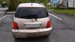  Toyota ist 2004 , 260000 , 