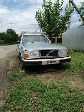  Volvo 240 1982 , 60000 , 