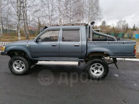  Toyota Hilux 1991 , 600000 , -