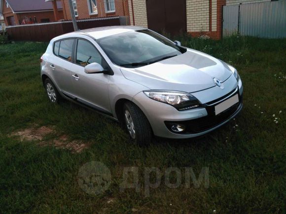  Renault Fluence 2013 , 560000 , 