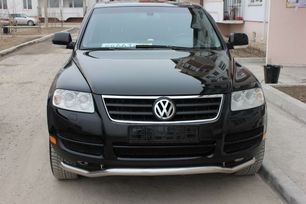 SUV   Volkswagen Touareg 2004 , 930000 , 