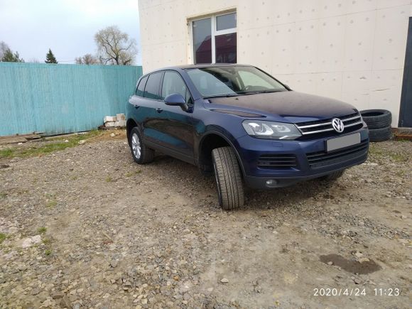 SUV   Volkswagen Touareg 2013 , 1399000 , 