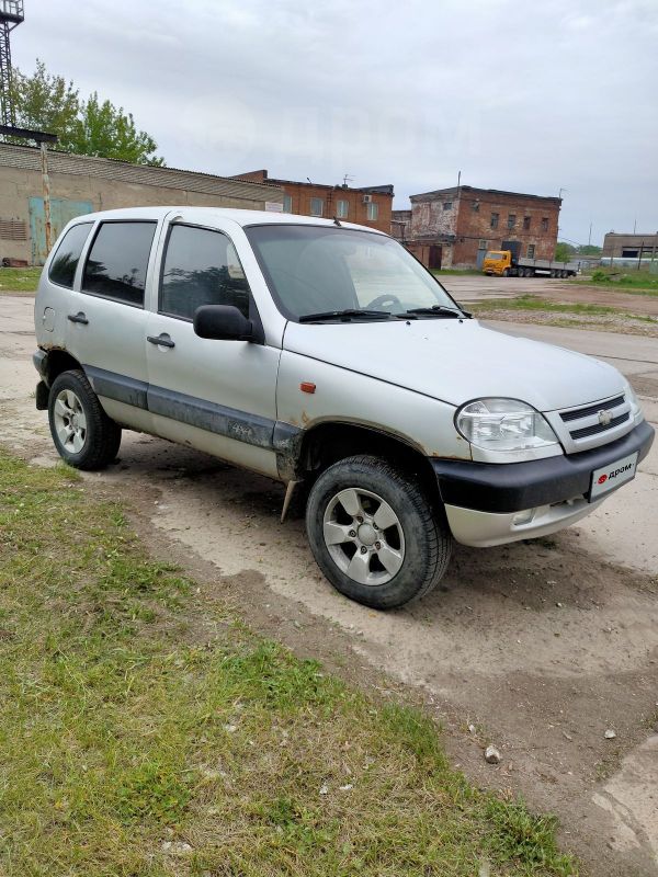 SUV   Chevrolet Niva 2006 , 240000 , 