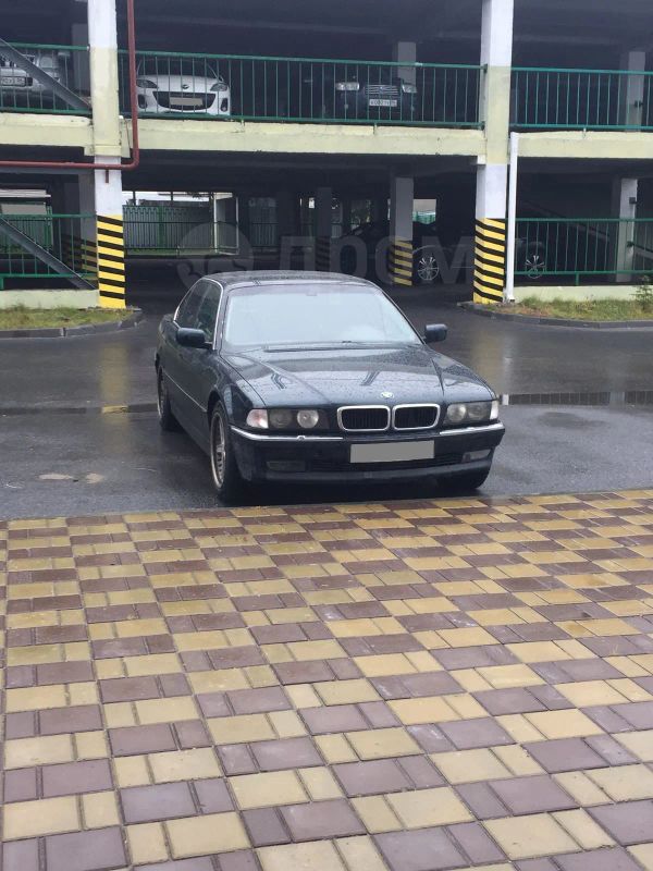  BMW 7-Series 1997 , 220000 , -