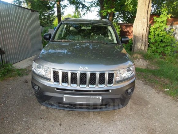 SUV   Jeep Compass 2013 , 765000 ,  