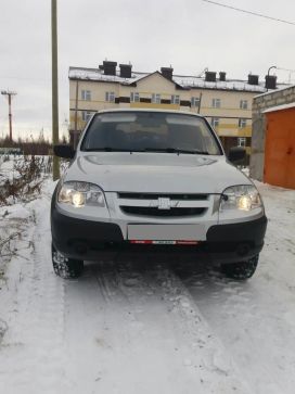 SUV   Chevrolet Niva 2013 , 370000 , 