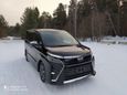    Toyota Voxy 2018 , 1825000 , 