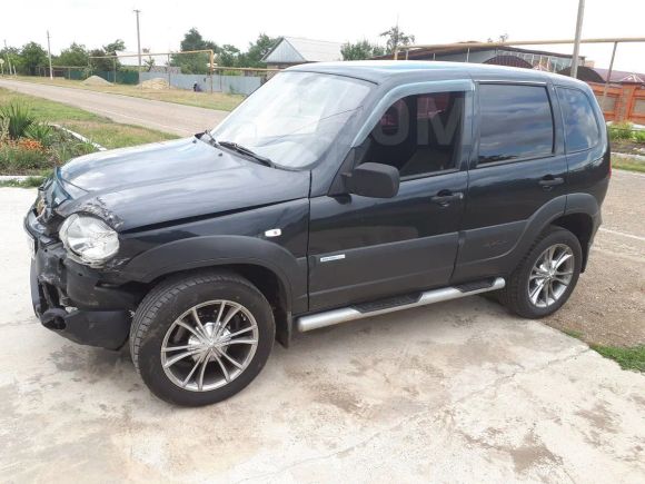 SUV   Chevrolet Niva 2011 , 290000 , 