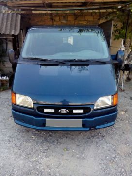    Ford Tourneo Custom 1998 , 300000 , 