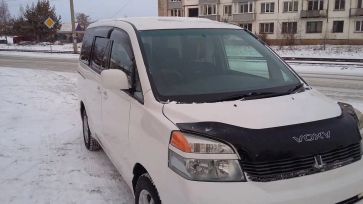    Toyota Voxy 2004 , 505000 , 