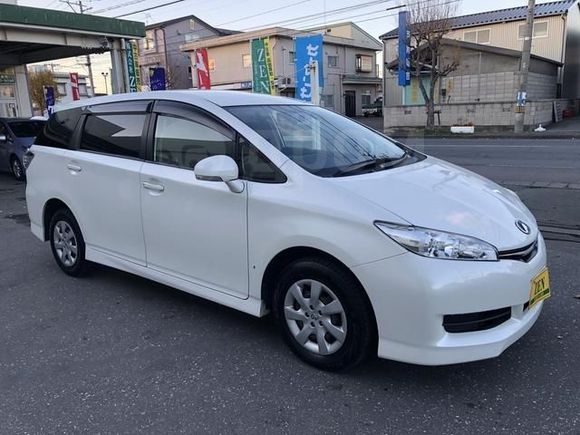    Toyota Wish 2013 , 979999 , 