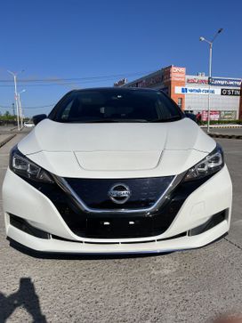  Nissan Leaf 2019 , 2800000 , 