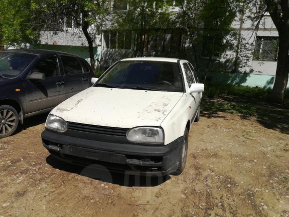  3  Volkswagen Golf 1994 , 50000 , 