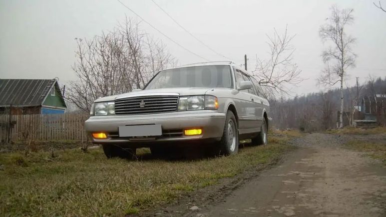  Toyota Crown 1998 , 320000 , 