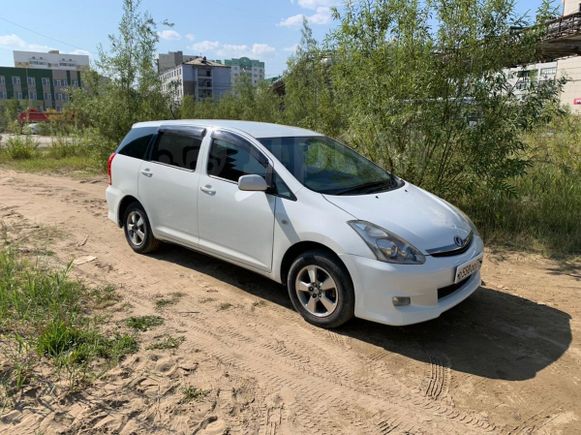    Toyota Wish 2006 , 640000 , 