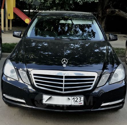  Mercedes-Benz E-Class 2012 , 900000 , 