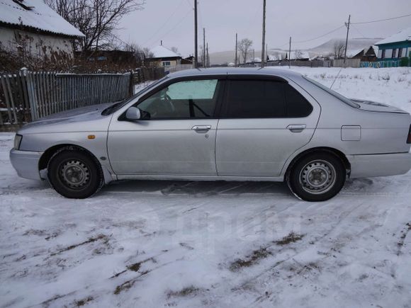  Nissan Bluebird 2000 , 150000 , 