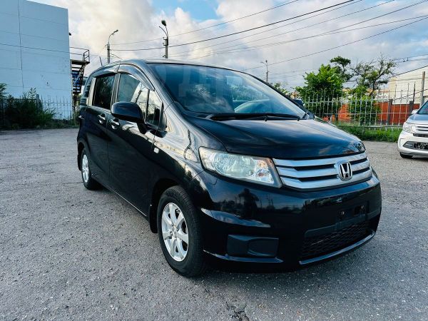 Хонда спайк 2011. Honda freed spike 2011. Хонда фрид 2011. Honda freed spike. Honda freed spike 2011.