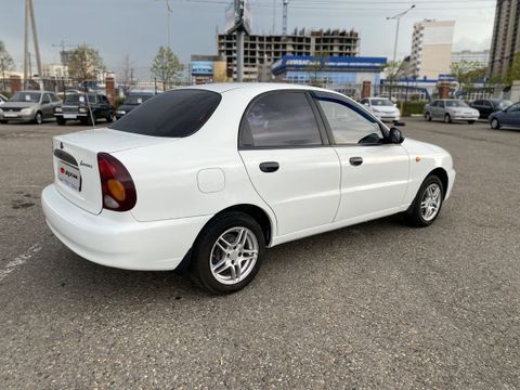 ЗАЗ Сенс 2010