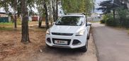 SUV   Ford Kuga 2015 , 965000 ,  