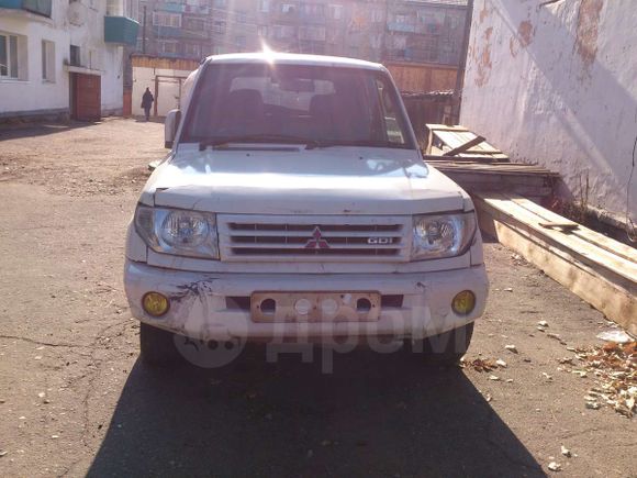 SUV   Mitsubishi Pajero iO 1999 , 120000 ,  