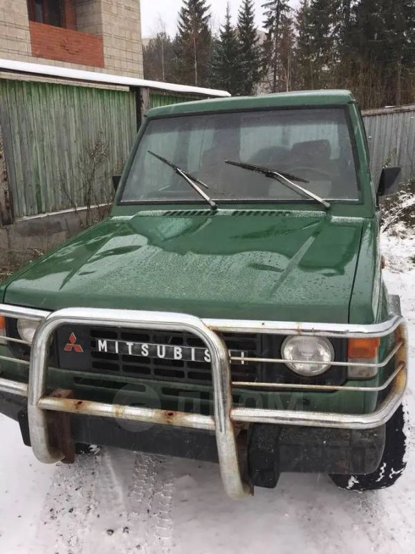 SUV   Mitsubishi Pajero 1983 , 135000 ,  