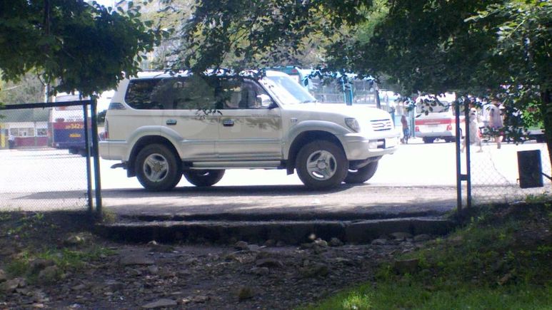 SUV   Toyota Land Cruiser Prado 2002 , 299000 , 