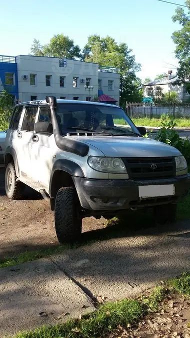 SUV     2008 , 275000 , 