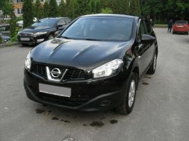 SUV   Nissan Qashqai 2010 , 605000 , 