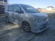    Toyota Voxy 2008 , 890000 , 