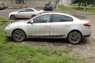  Renault Fluence 2010 , 440000 , 