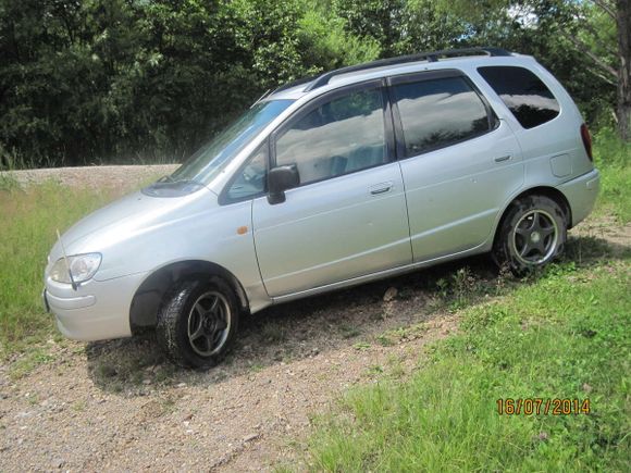    Toyota Corolla Spacio 1997 , 210000 , 