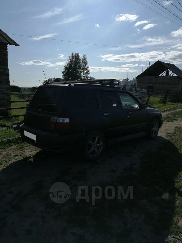 SUV   Subaru Forester 2000 , 300000 , 