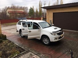  Toyota Hilux 2014 , 2200000 , 