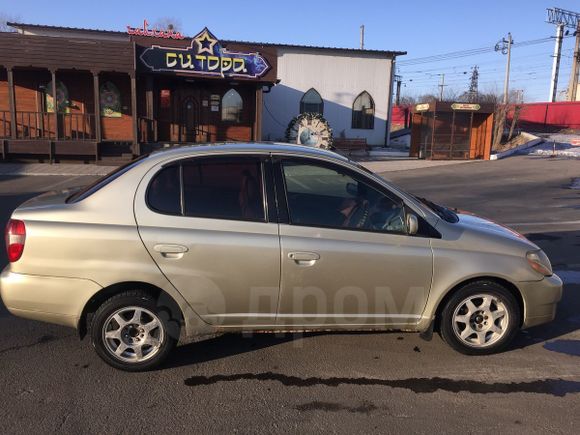  Toyota Platz 2002 , 203000 , 