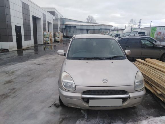  Toyota Duet 1998 , 105000 , 