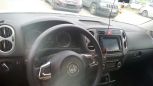 SUV   Volkswagen Tiguan 2011 , 715000 , 