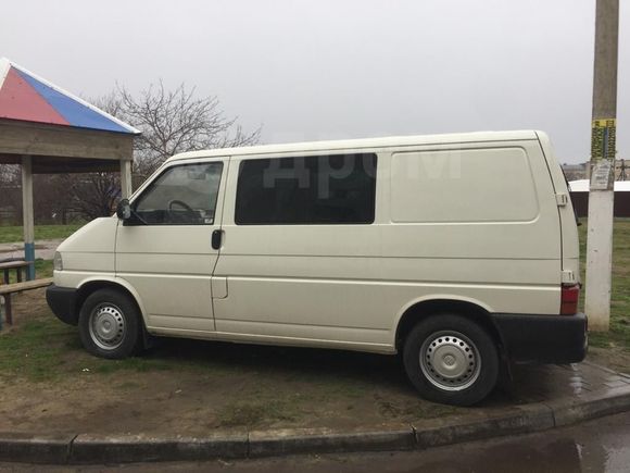    Volkswagen Transporter 2000 , 575000 , 