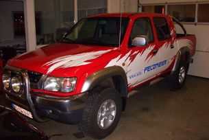  Toyota Hilux 2003 , 750000 , 