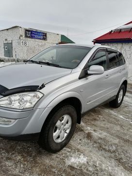 SUV   SsangYong Kyron 2010 , 660000 , 