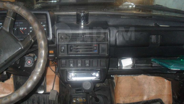 SUV    4x4 2121  1995 , 130000 , -