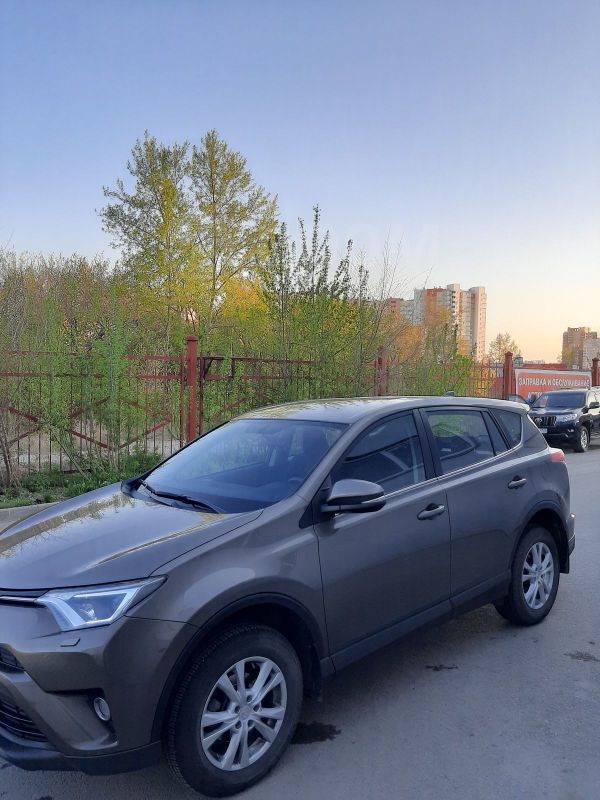 SUV   Toyota RAV4 2016 , 1380000 , 