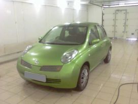 Nissan March 2004 , 240000 , 