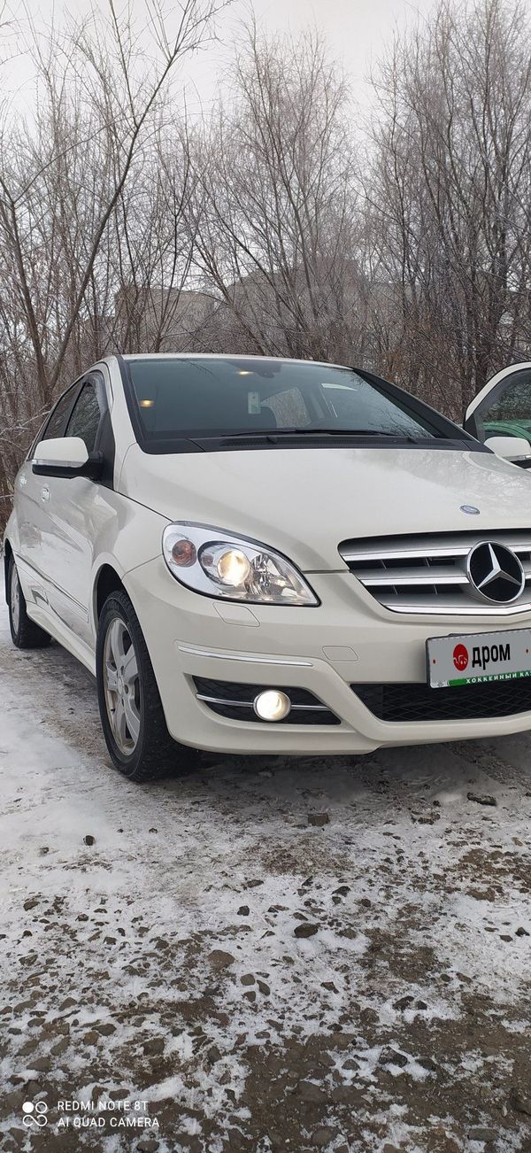  Mercedes-Benz B-Class 2011 , 670000 , 