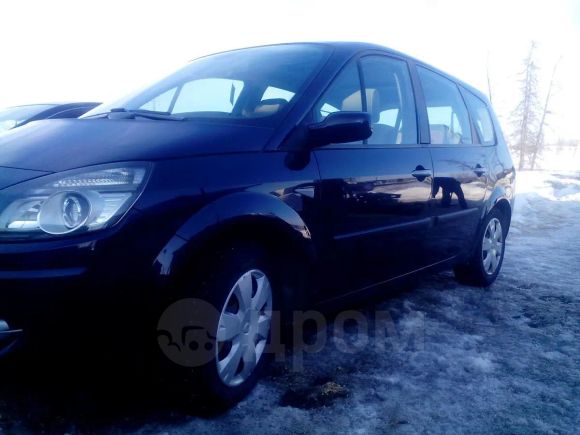    Renault Grand Scenic 2009 , 499000 , 