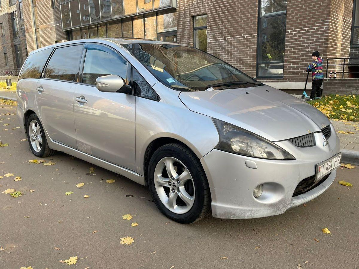 Купить Mitsubishi Grandis Б У