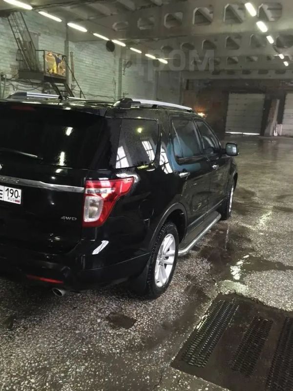 SUV   Ford Explorer 2013 , 1300000 , 