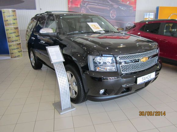 SUV   Chevrolet Tahoe 2013 , 2650000 , 