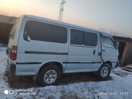    Toyota Hiace 2002 , 105000 , 