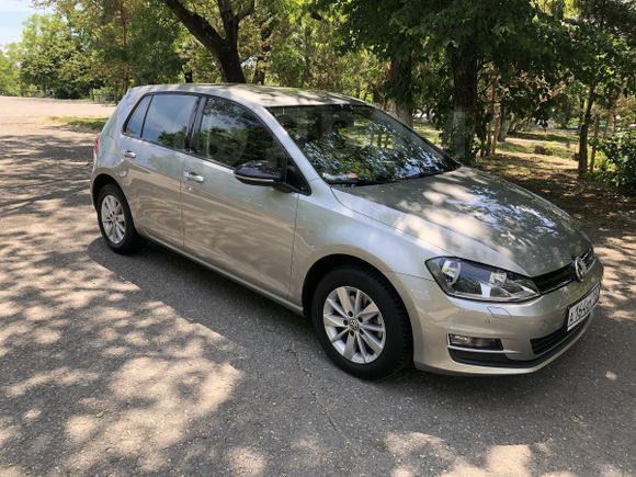  Volkswagen Golf 2013 , 670000 , 